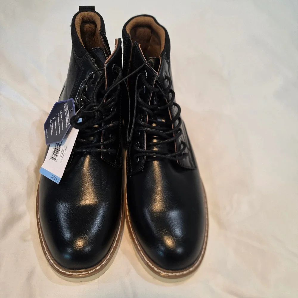 Steve Madden P-BOWERY Chukka Boot Mens 9.5 Black NEW Ortholite Side Zip Boots